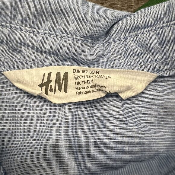 H&M Youth Boy 12 14 Blue Short Sleeve Button Front Cotton Shirt - Picture 3 of 4